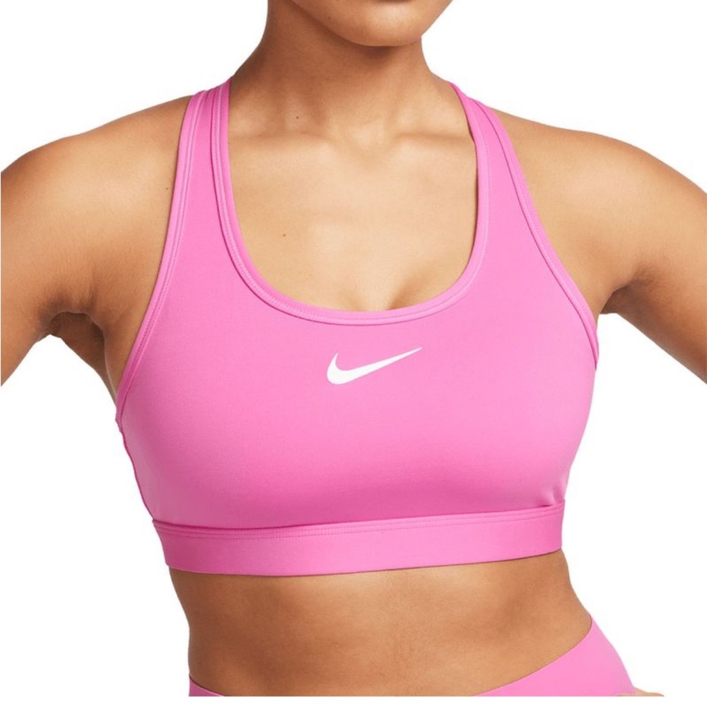 Nike Swoosh Padded Medium Support Sports Bra